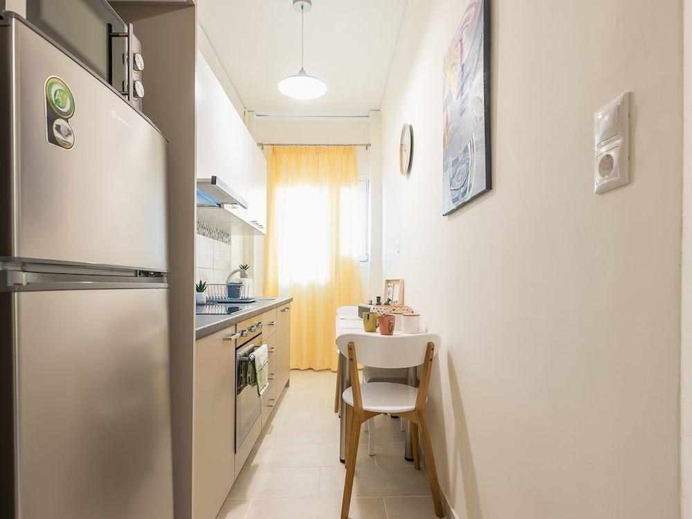 Stylish Kerameikos Apartment By Cloudkeys Афины Экстерьер фото